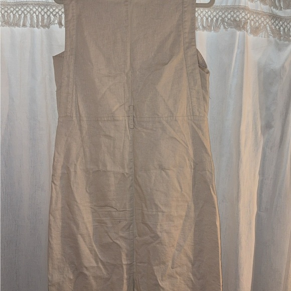 Banana Republic Cream Midi Dress - Picture 2 of 3